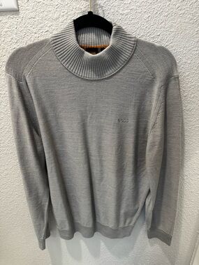 BOSS Men's Light Gray Turtleneck Sweater